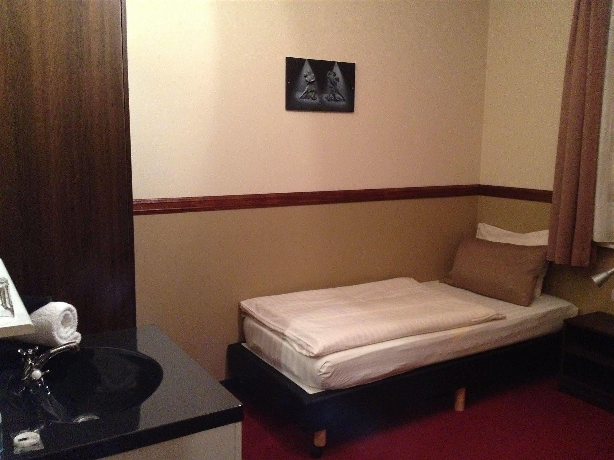 Deurningen Hotel Frans Op Den Bult מראה חיצוני תמונה