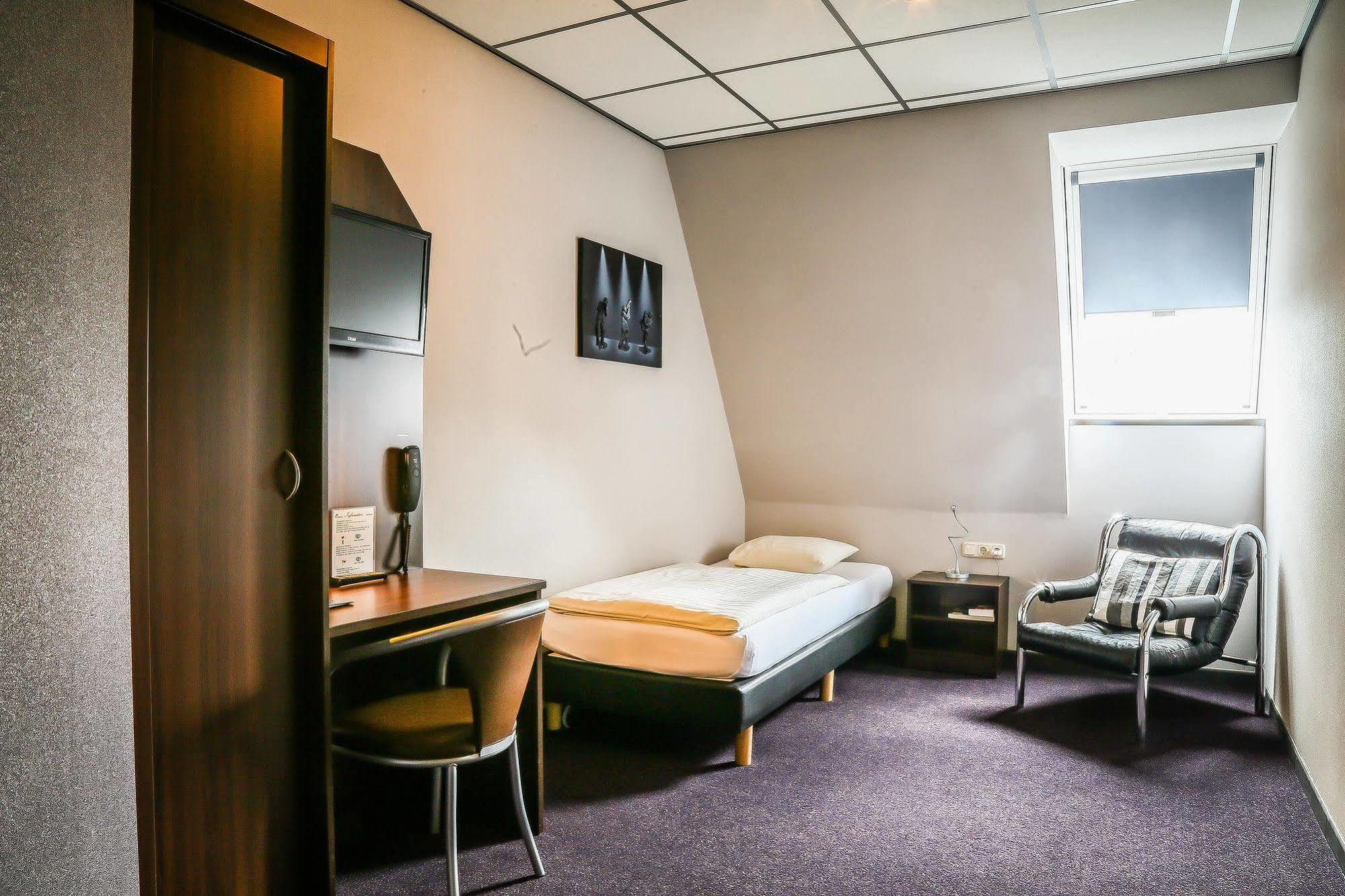 Deurningen Hotel Frans Op Den Bult מראה חיצוני תמונה